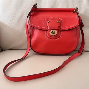 Pre loved Coach crossbody, good condition